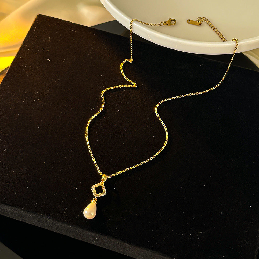 Women's Four-Leaf Clover Pearl-Fringe Titanium Steel Collarbone Necklace