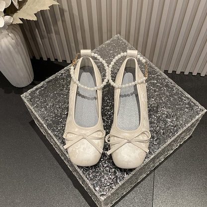Butterfly section pearl shoes