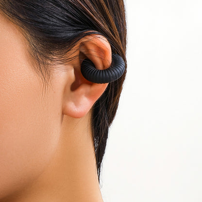 Clips para orejas circulares de marea para mujer con clavos de hueso para oreja simple 