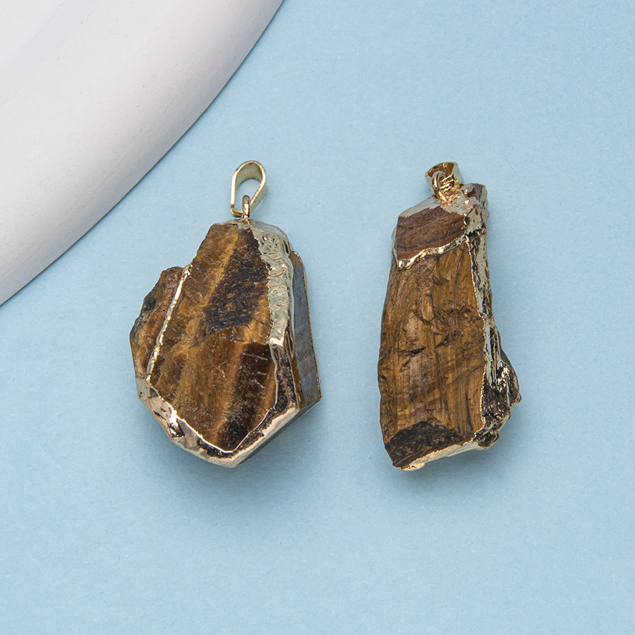 Crystal amorphous bezel rough stone pendant