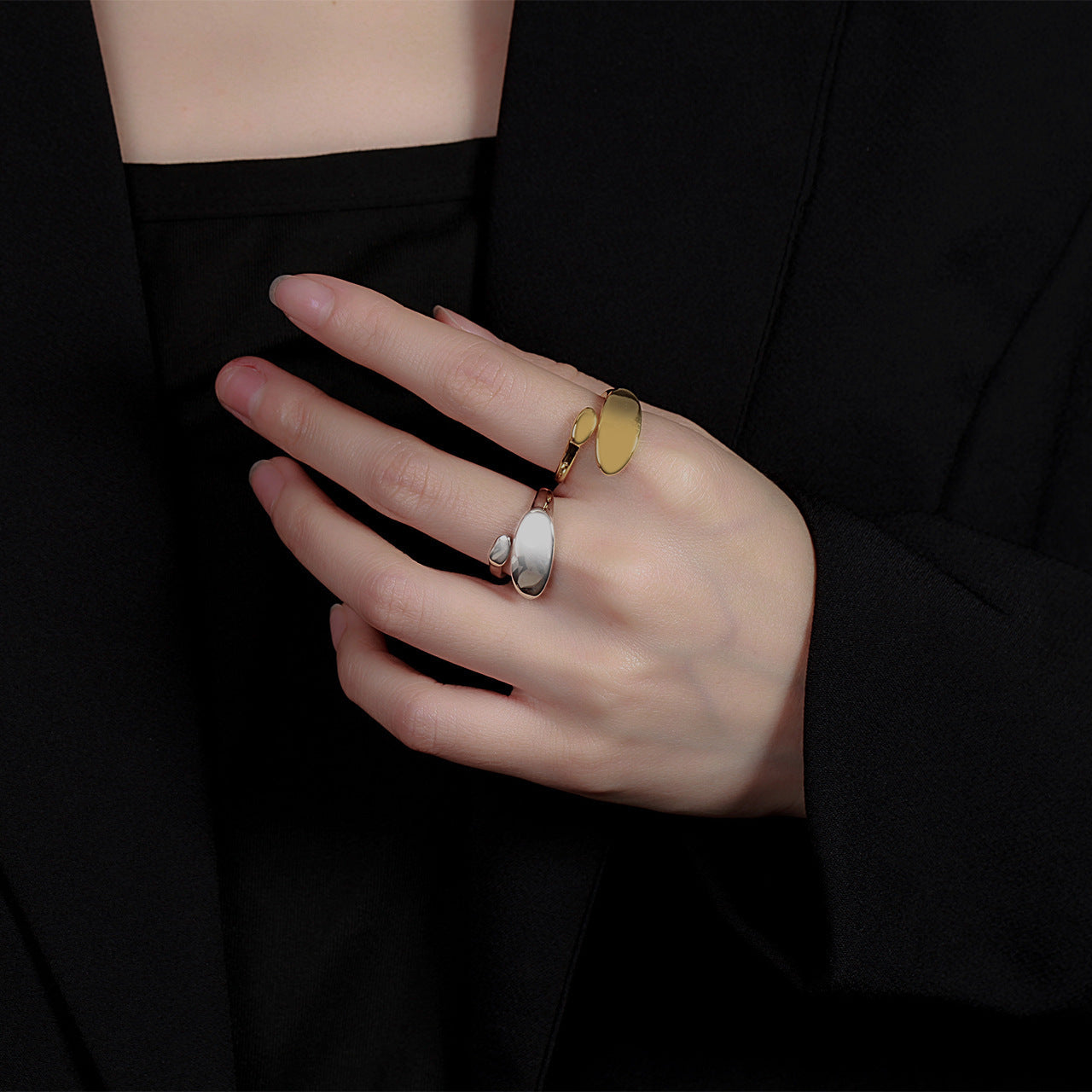 European-Style Titanium Steel Open Index Ring (Unisex)