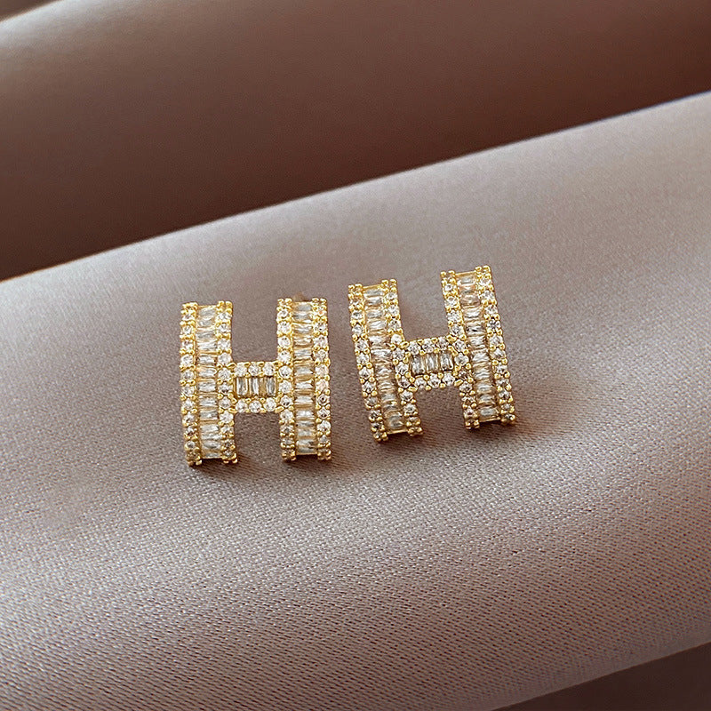 Women's H Initial Sparkling Collarbone Necklace
