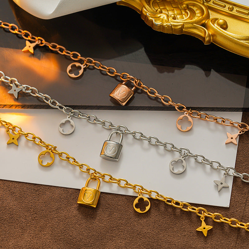 Pulsera Trébol de Acero Titanio - Estilo Bosque Coreano
