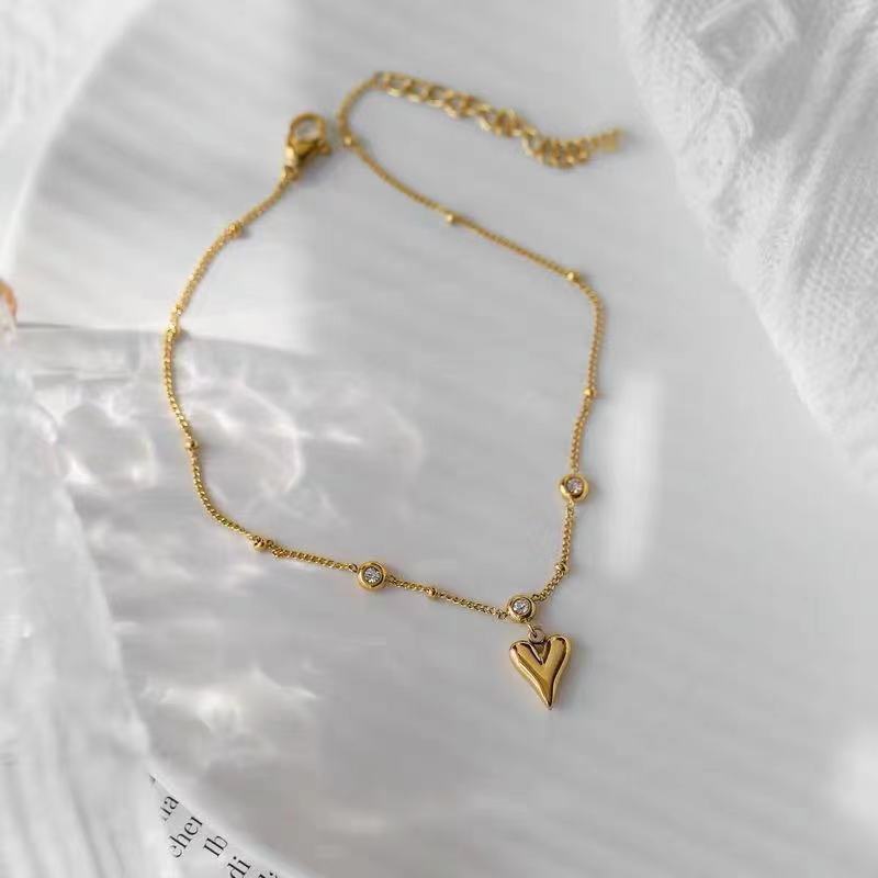 18K Gold Love Crystal Anklet — Trendy Women's Anklet
