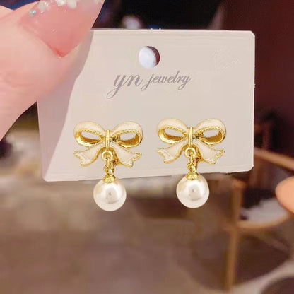 Bow Earrings Versatile Pearl Stud Earrings