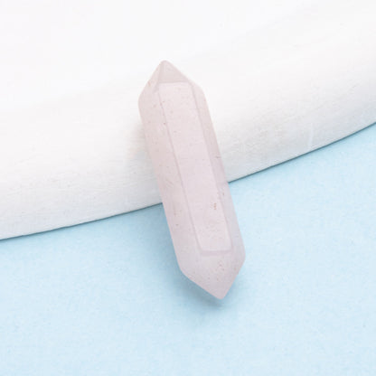 Colar de pingente de coluna hexagonal de ponta dupla de cristal 