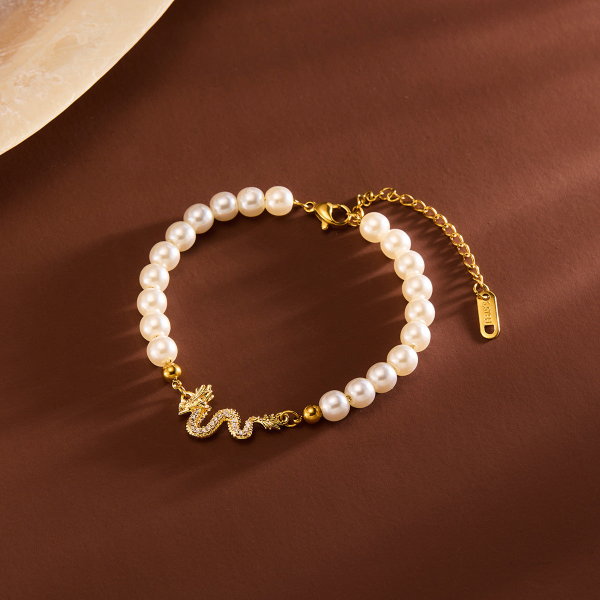 French-Style Titanium Steel Pearl Bracelet — Non-Fading