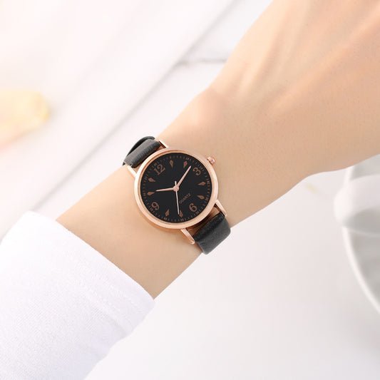 Reloj de cinturón sencillo modelo mujer 