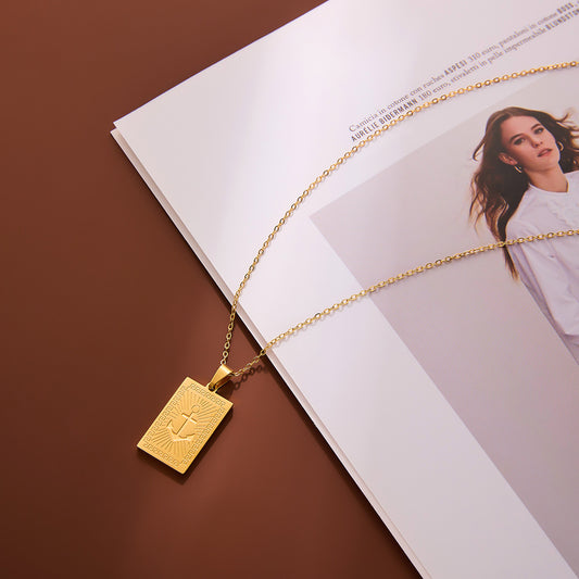 Stainless Steel A–Z Letter Pendant Necklace — Unisex Couples Chain