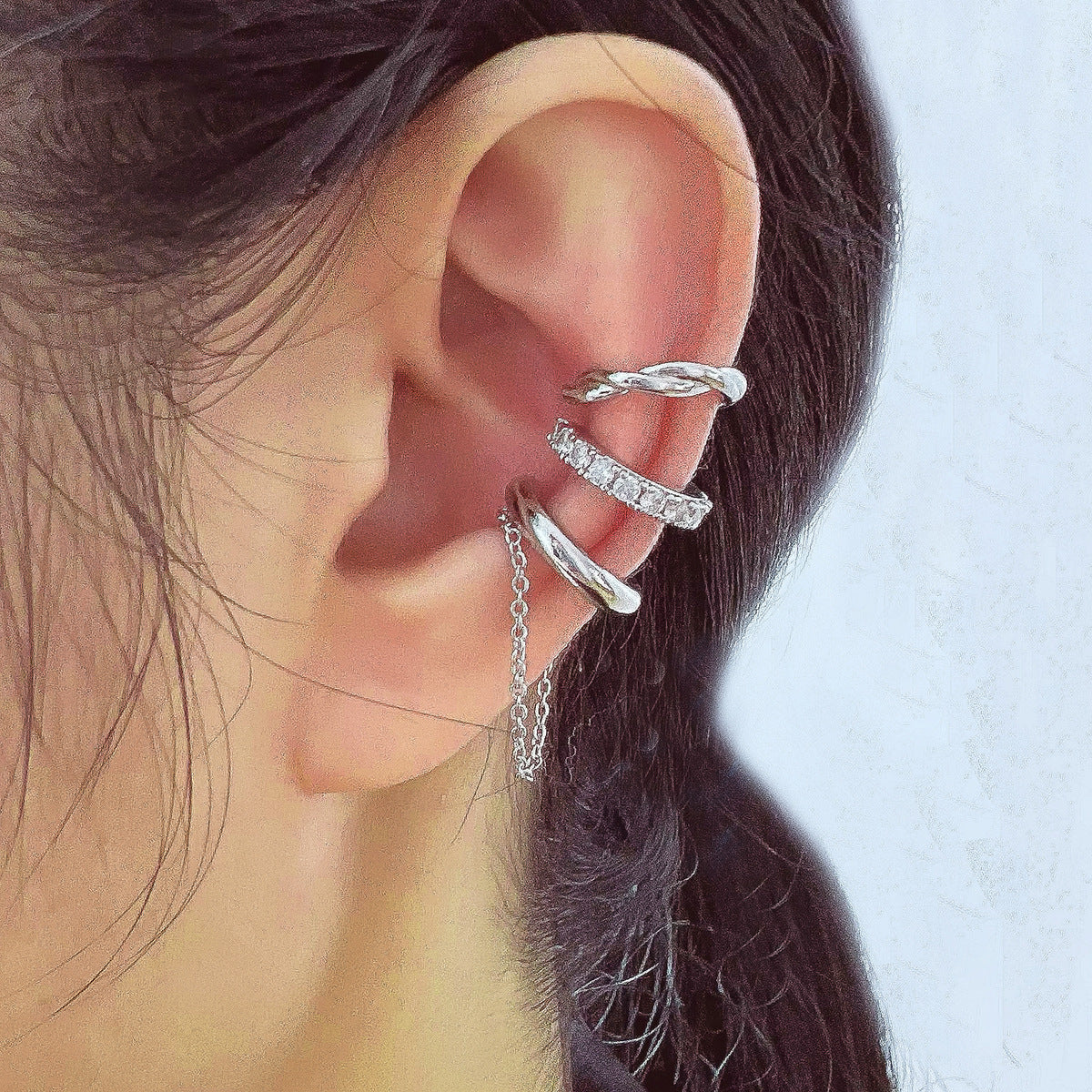 Conjunto de tres piezas con clip para la oreja pequeño 