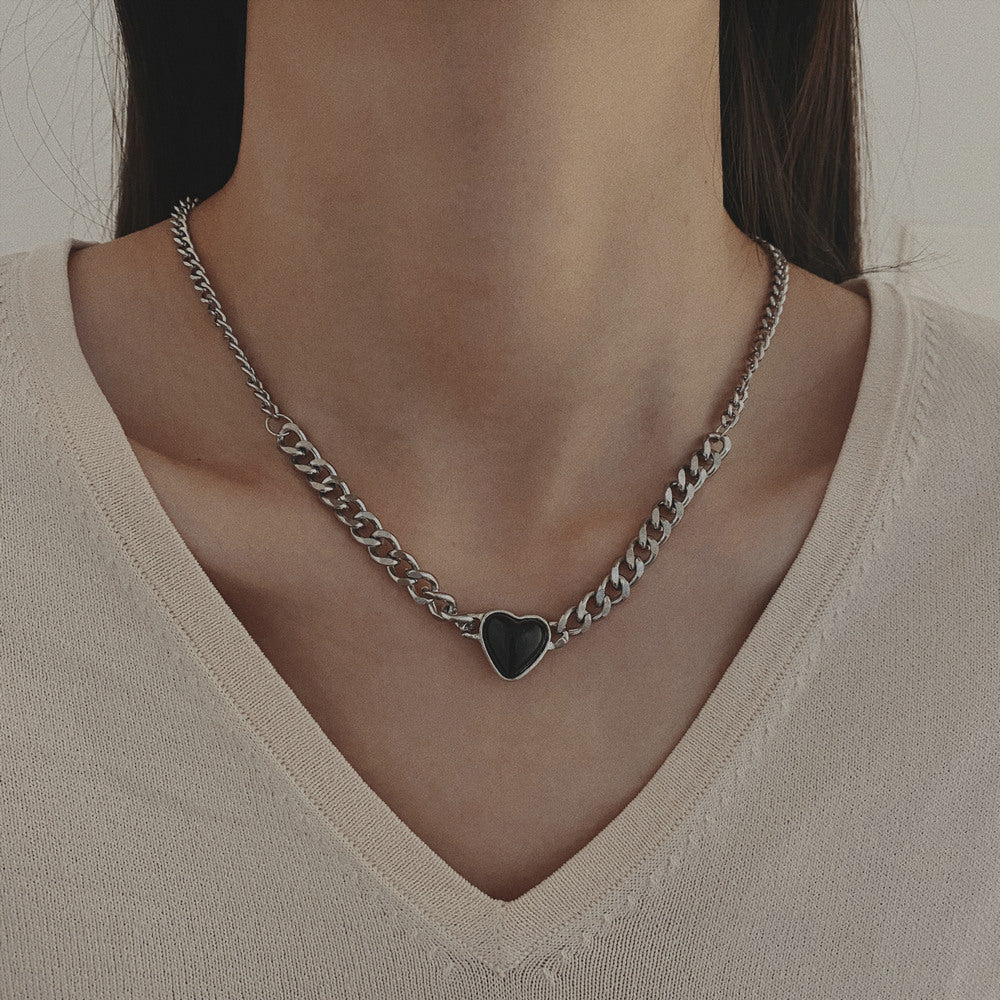 Black Heart Pendant Necklace