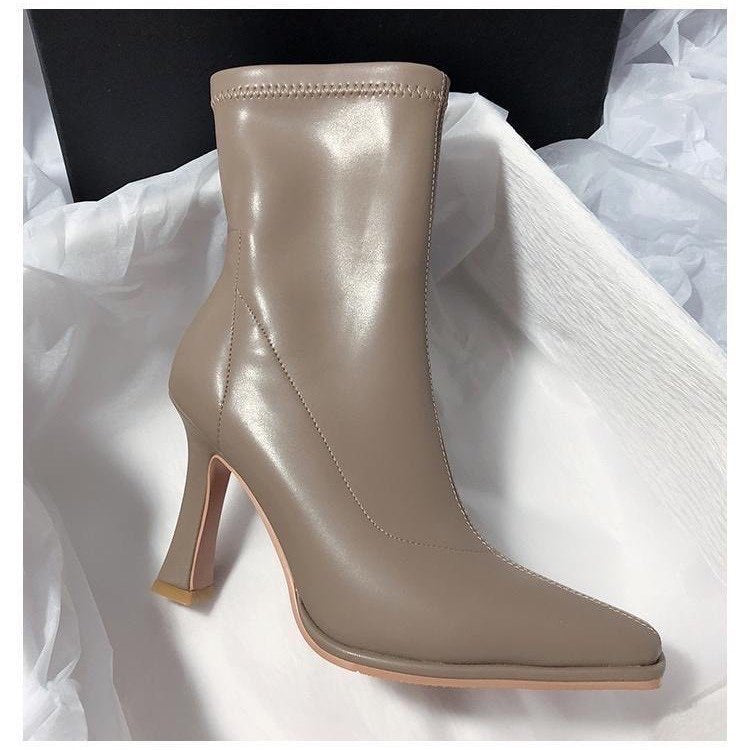 Elastic side zipper fashion boots