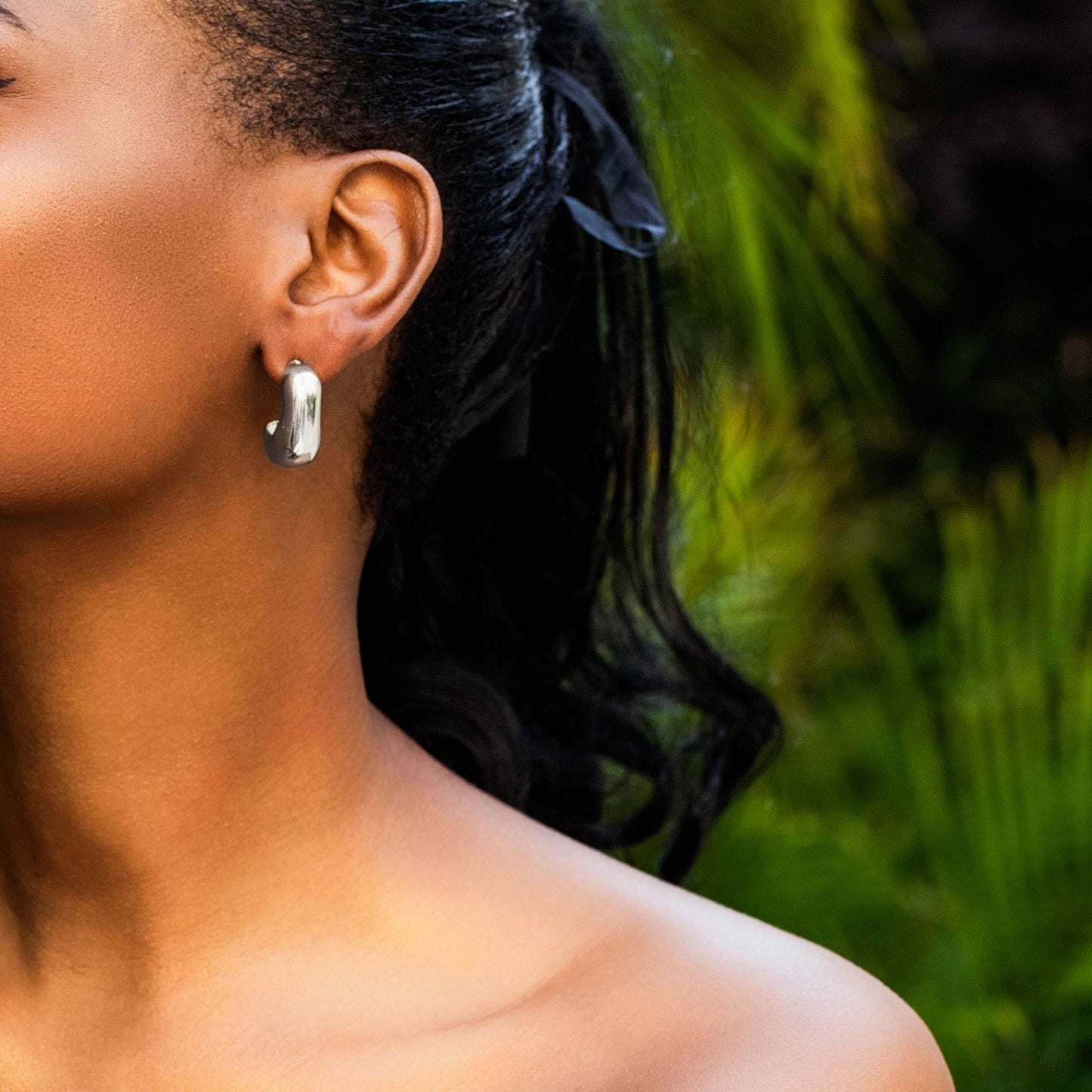 Pendientes de flores con diamantes de imitación 
