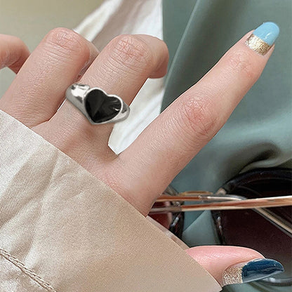 Vintage hollow heart open ring 2-piece set