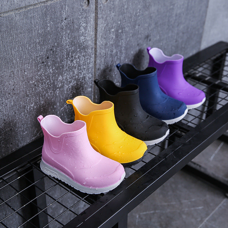 Fashion rain shoes for girls