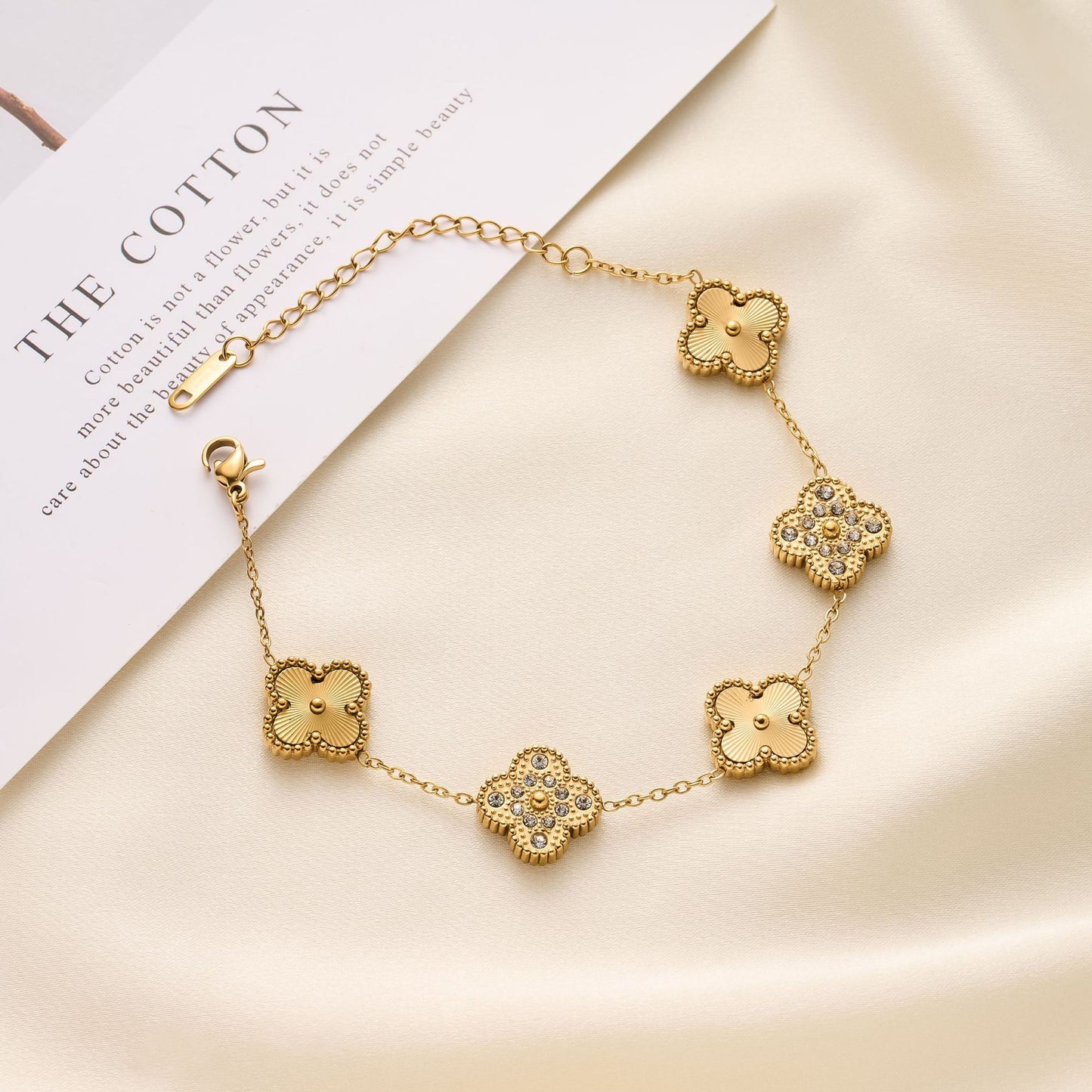 Four-Leaf Clover Diamond Jewelry Set