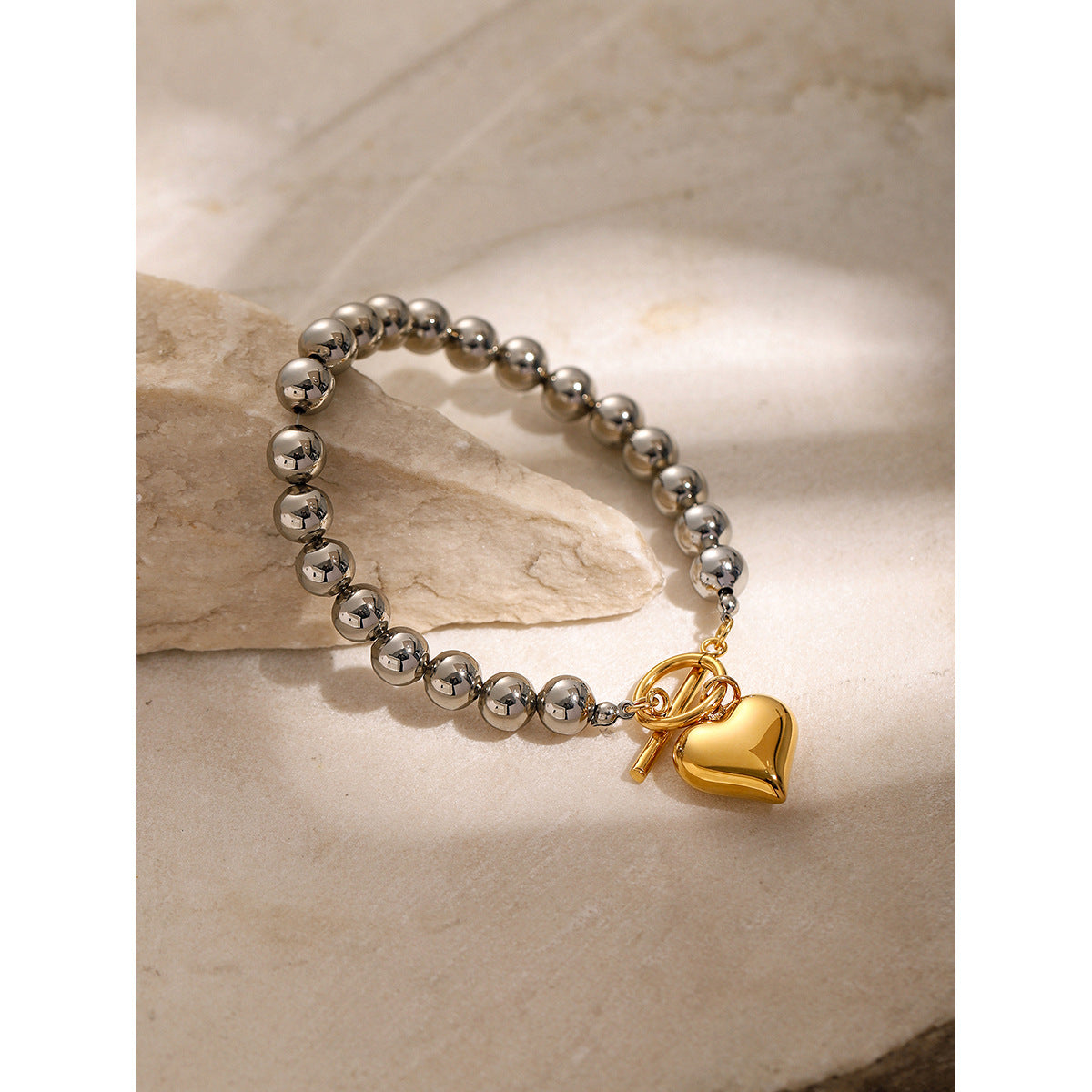 Gold Heart Pendant Bracelet
