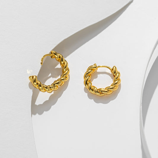 Brincos de argola torcidos elegantes, banhados a ouro vintage, joias elegantes para orelha de titânio 