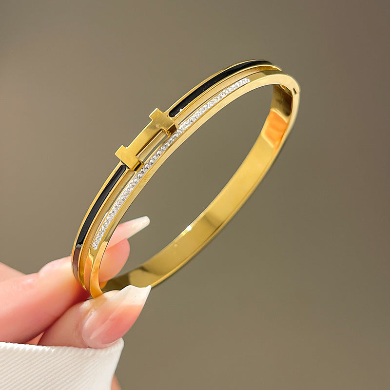 Four-leaf clover gypsy titanium steel bracelet