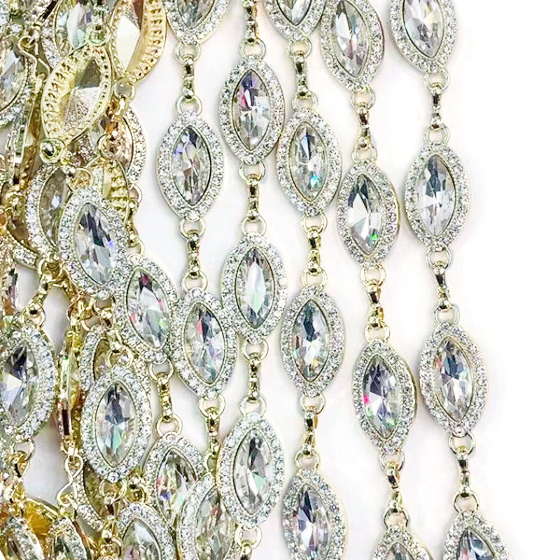 Carved geometric retro waist chain