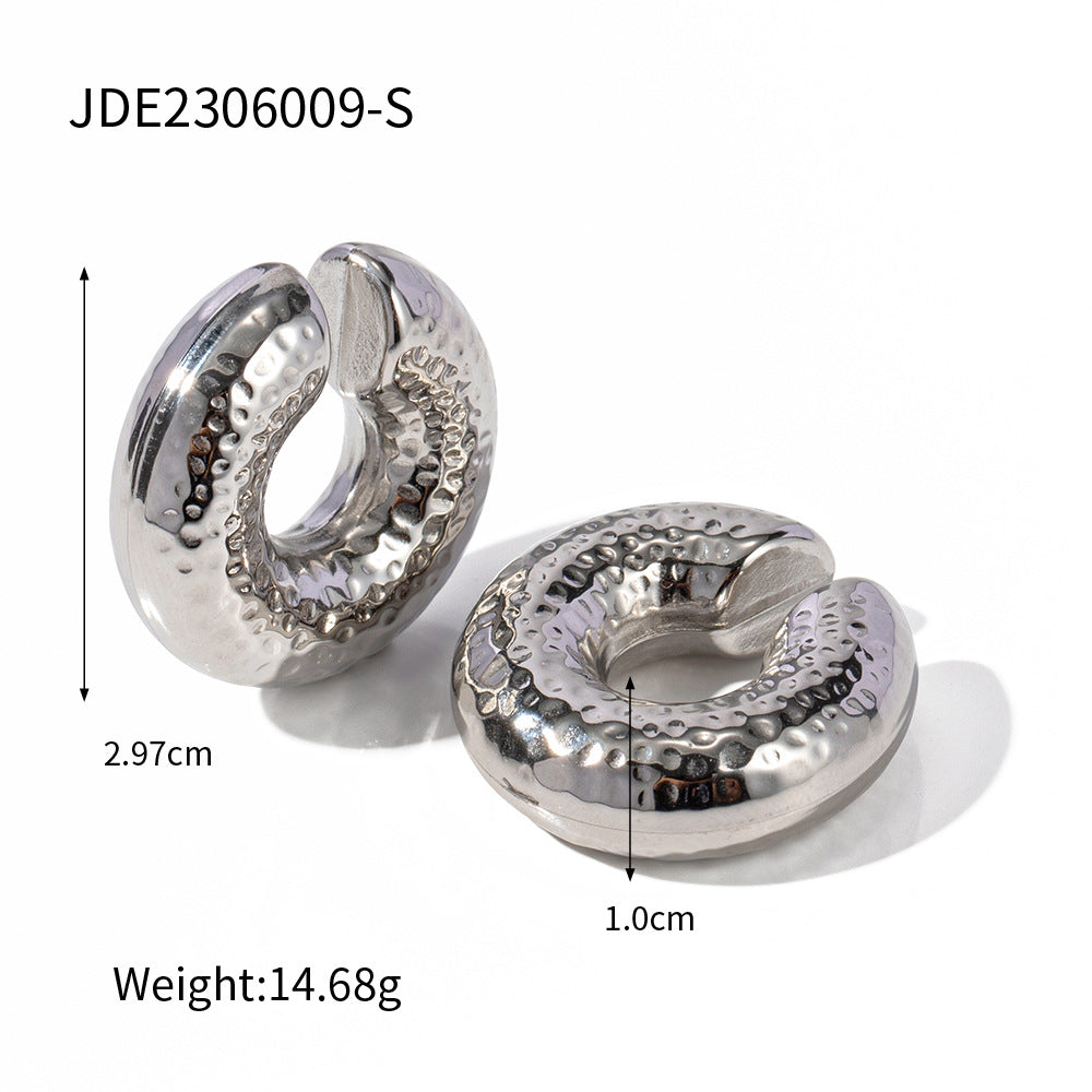 Textured C-shaped ear clip jewelry