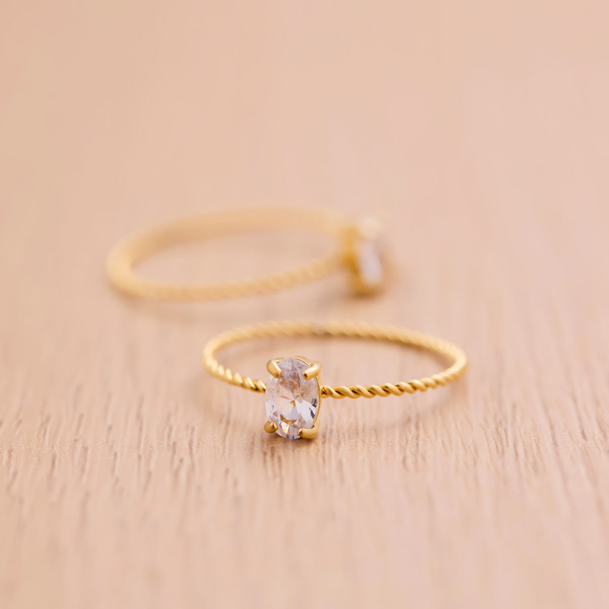 18K Gold-Plated Oval Zircon Twist Titanium Steel Ring