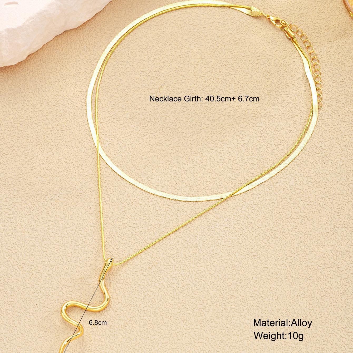 Retro Snake Pendant Necklace