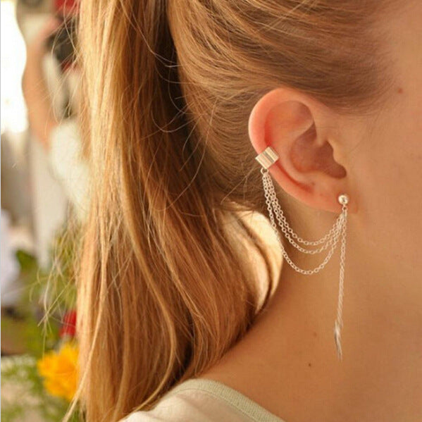 Clip de oreja de aleación simple de metal plateado 