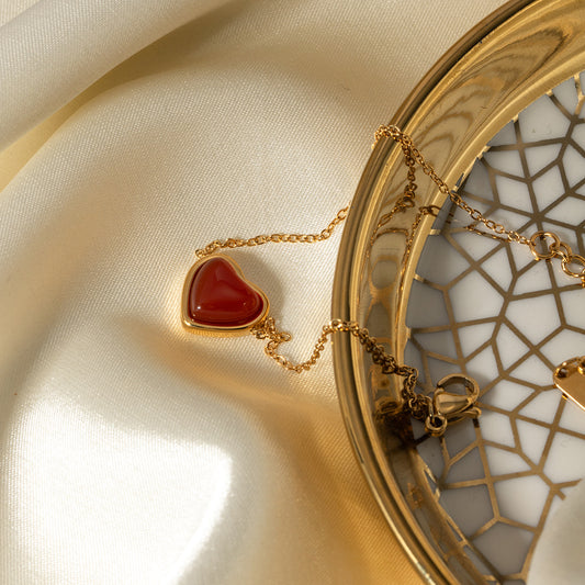 Pulsera corazón de ágata roja 