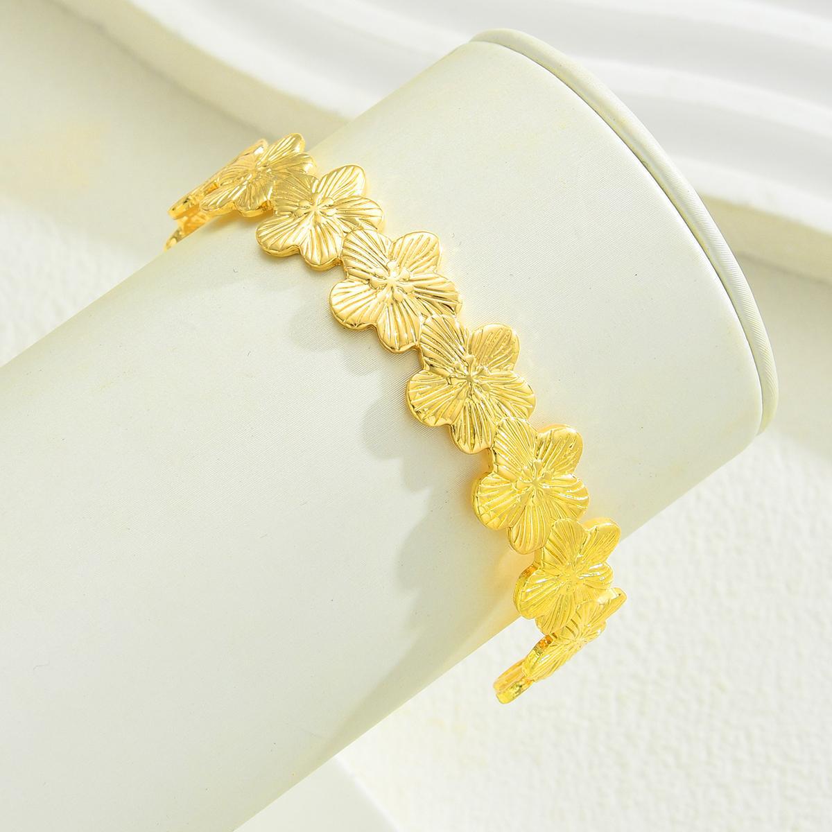 Geometric Irregular Flower Opening Bracelet