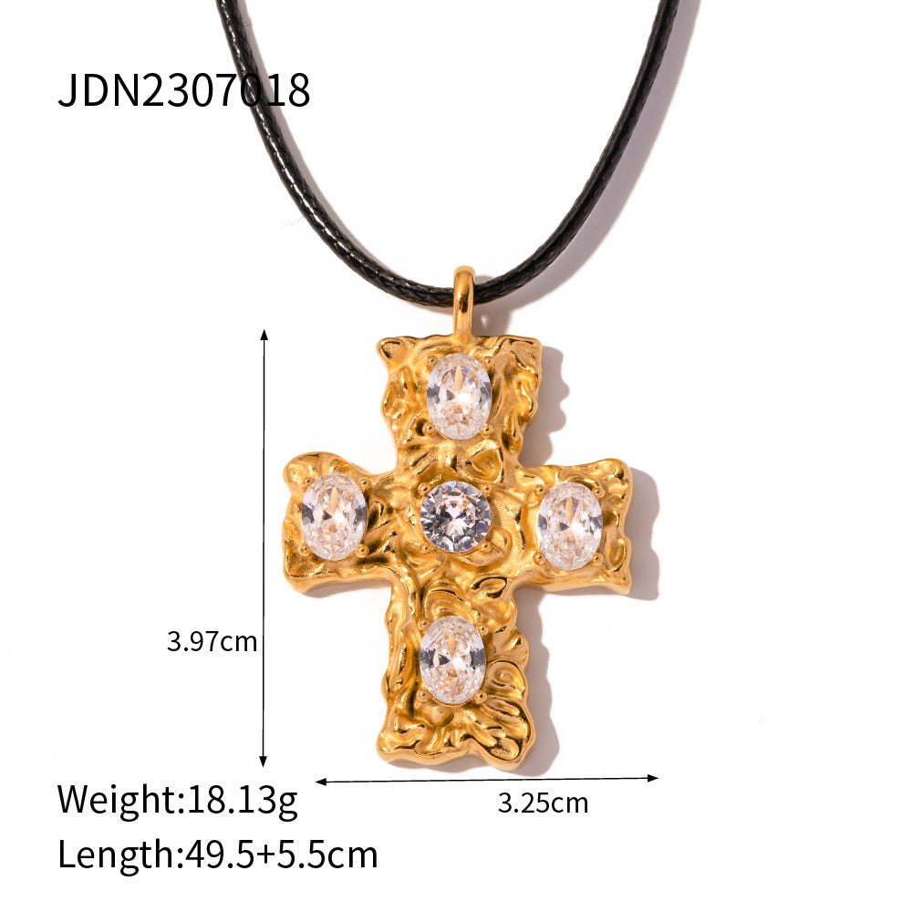 Cross necklace with zircon