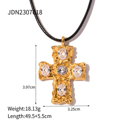 Cross necklace with zircon
