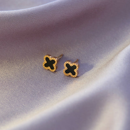 Four-leaf clover titanium steel ear buckle