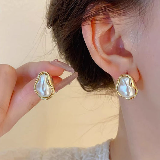 Ancient Baroque special-shaped pearl earrings