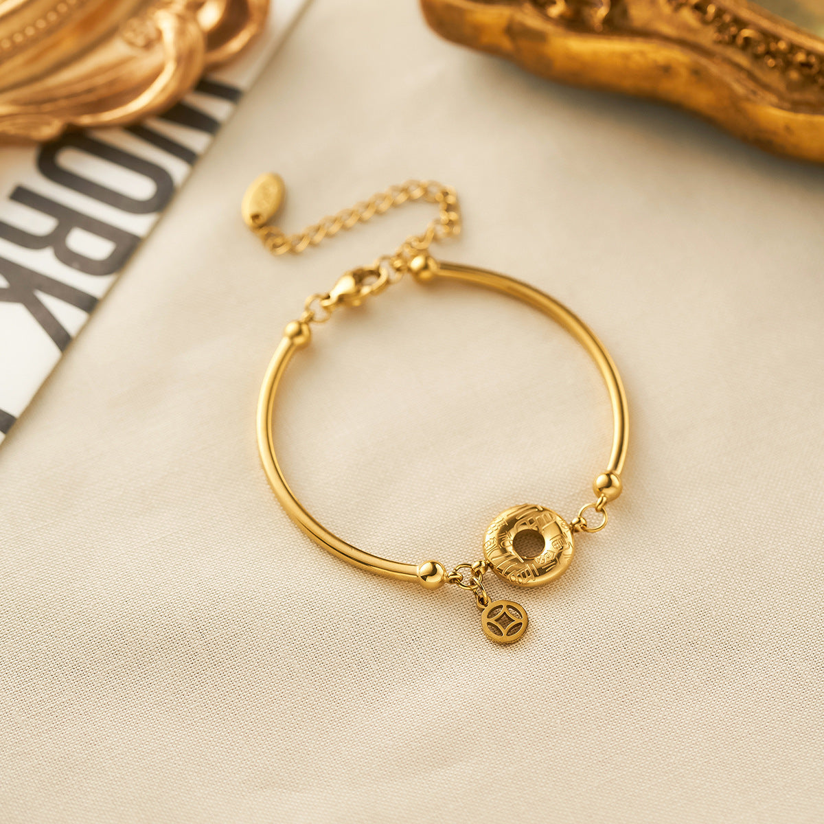 Women's 18K Gold-Plated Titanium Steel Lucky-Character Safety-Buckle Bracelet