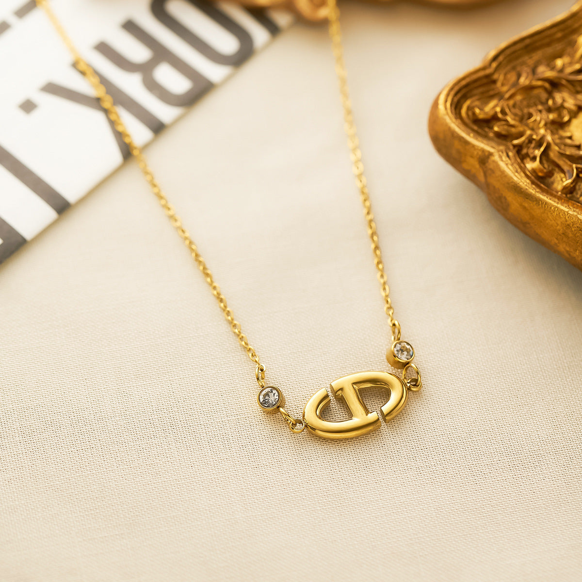 18K Gold-Plated Pig Nose Necklace & Bracelet Set with Diamonds