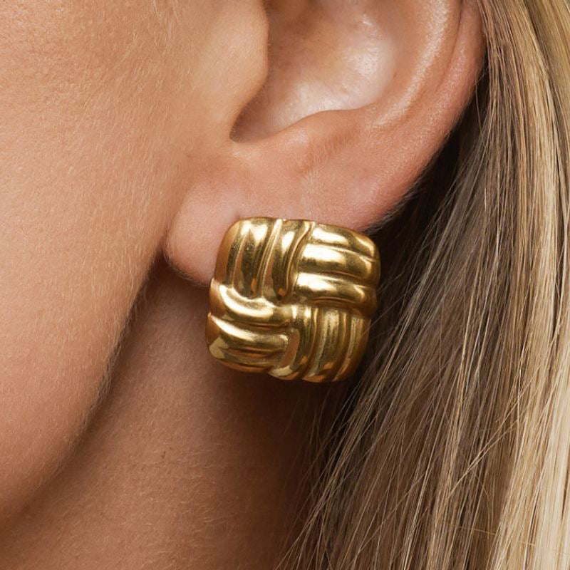 Geometric Hollow Rhombus Earrings