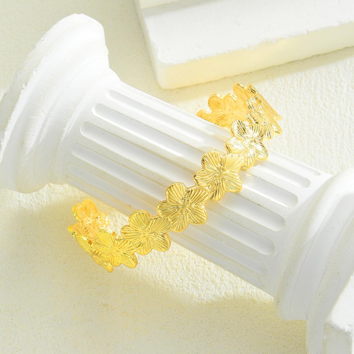 Geometric Irregular Flower Opening Bracelet