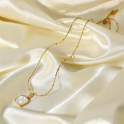 Simple Sweet Shell Necklace