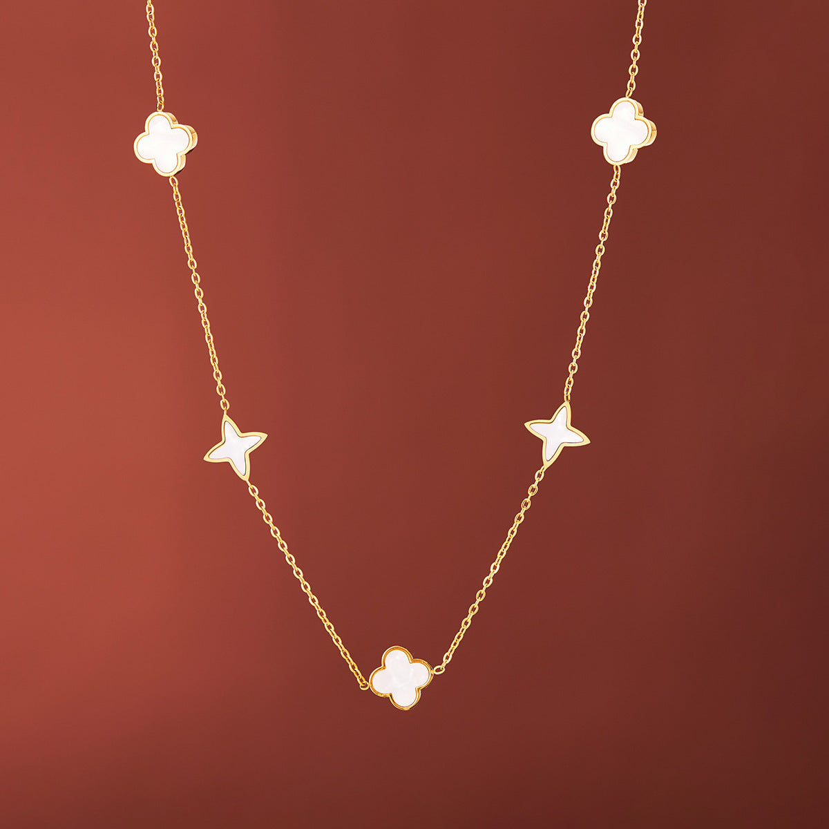 Women's Light-Luxury Lucky Clover Titanium Steel Clavicle Necklace