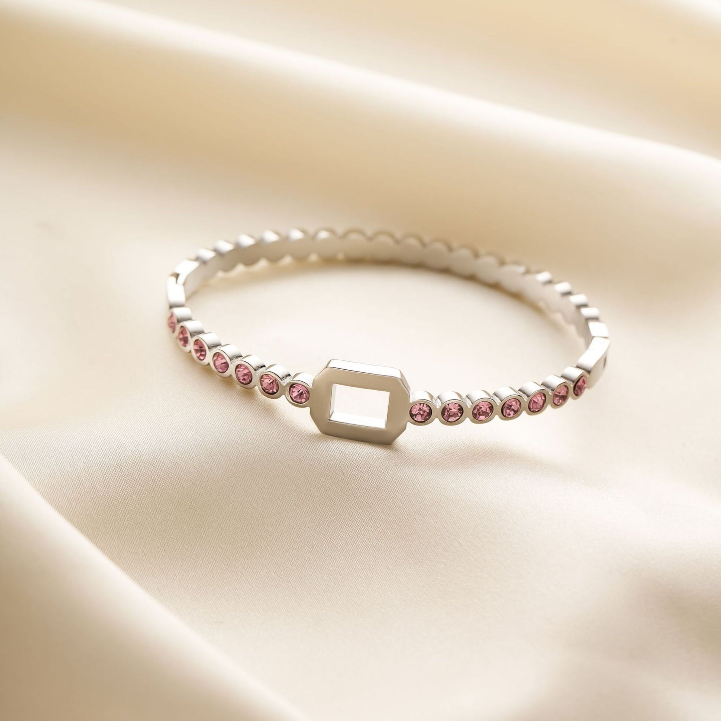 18K Gold Honeycomb Diamond Bracelet