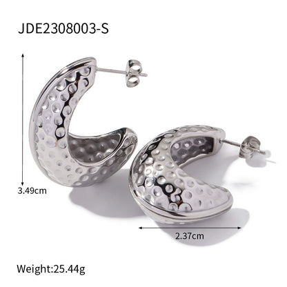Temperament C-shaped hammer earrings