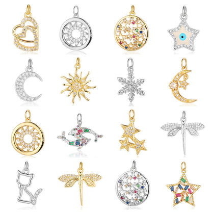 Colgante de cobre y circonita con forma de estrella y sol 