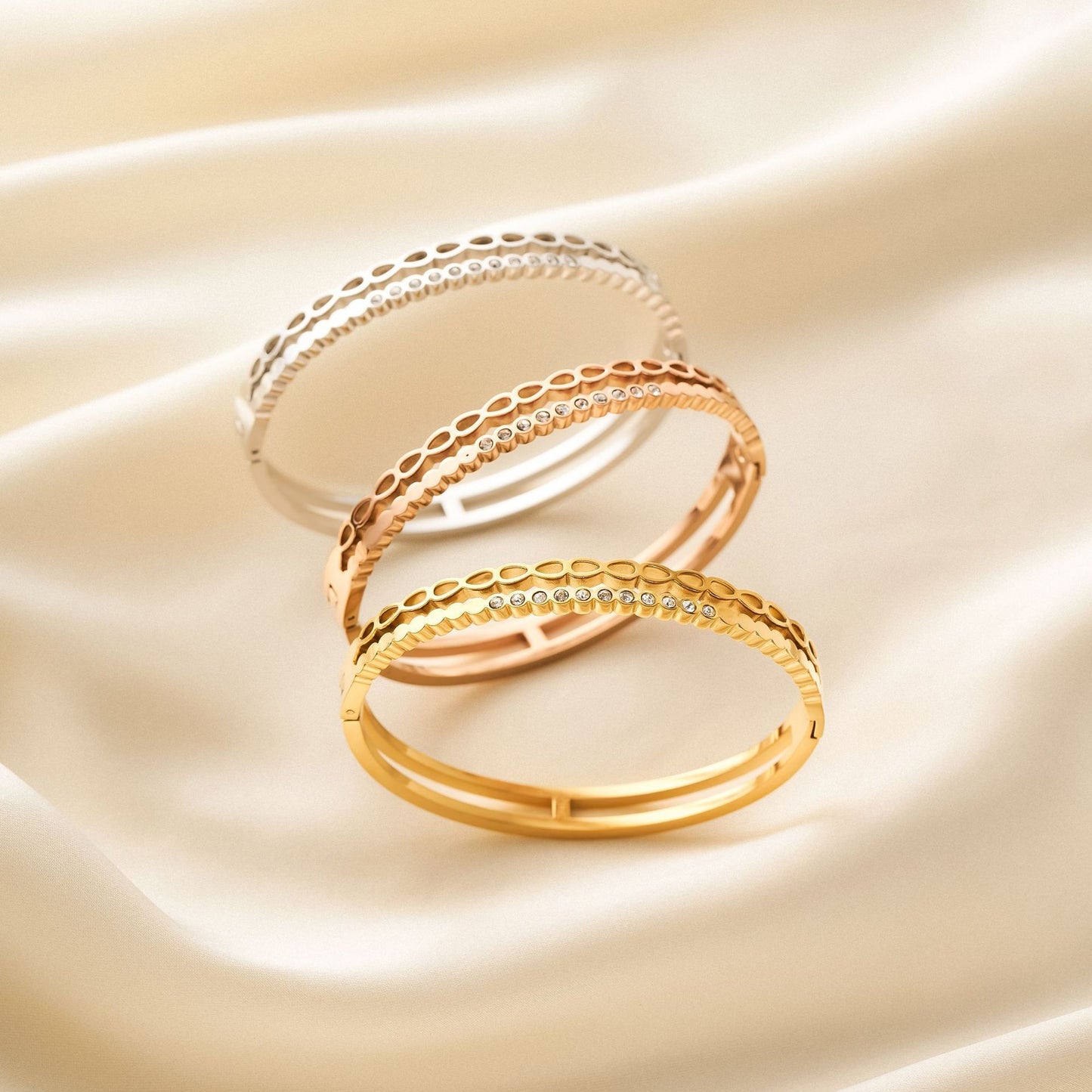 18K Gold Titanium Steel Wave Bracelet