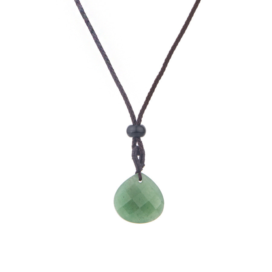 Pingente ajustável em forma de triângulo facetado de cristal 