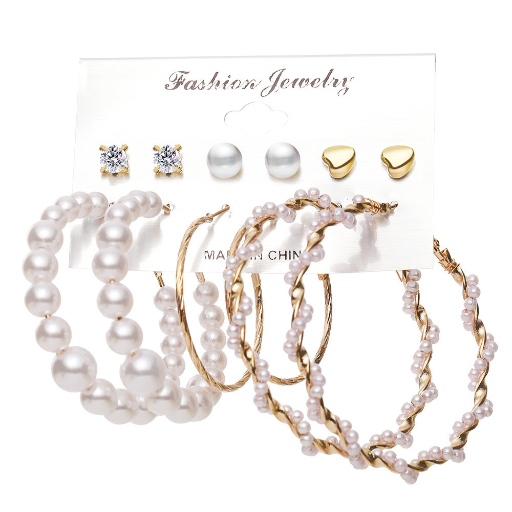 Juego de 6 pendientes de aro con forma de corazón 