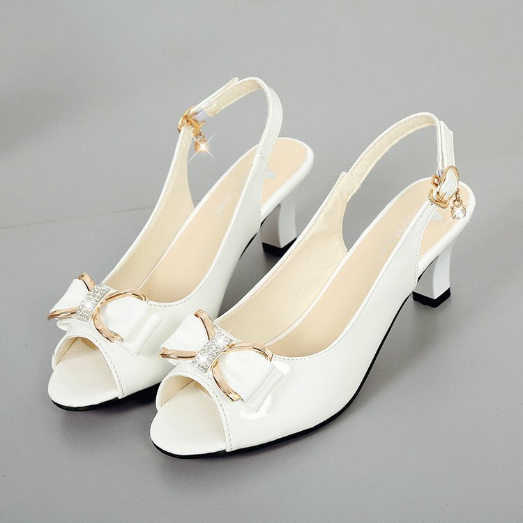 Summer new sandals women