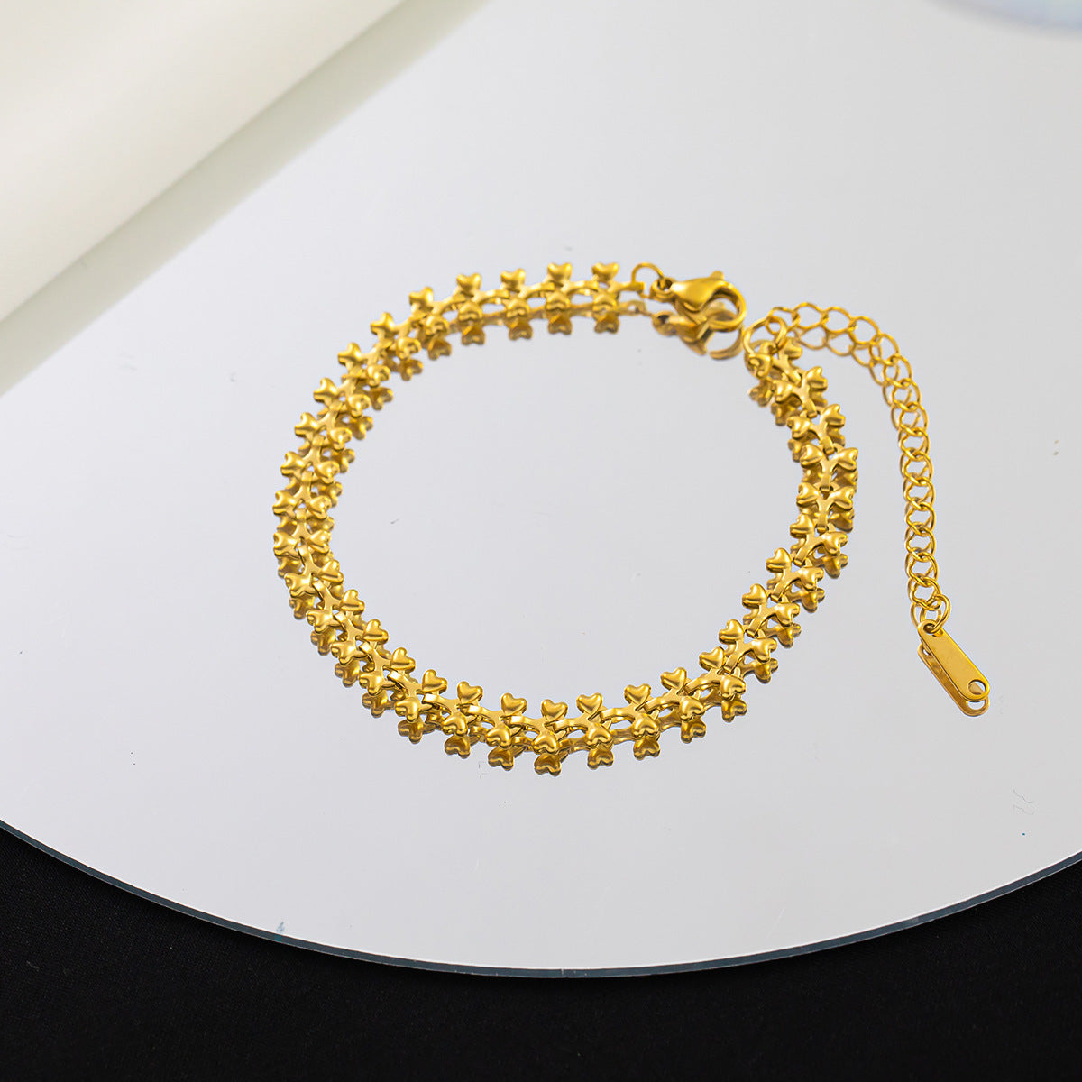 Women's Titanium Steel Adjustable Pull Bracelet (Non-Fading)