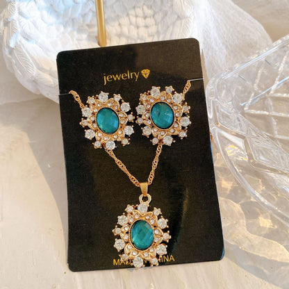 Conjunto de joyas de boda con collar y pendientes de diamantes 