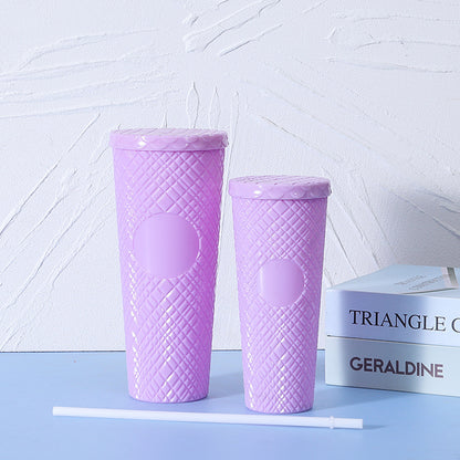 Taza con estampado de cuadros, plástico, una sola capa 